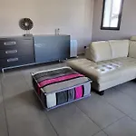 Сasa de vacaciones Villa Camarguaise entre la playa y el centro de la ciudad con piscina