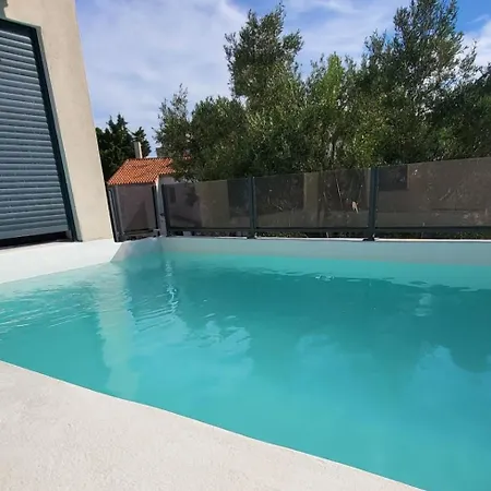 Holiday home Camarguaise Entre Et Centre Avec Bassin Exterieur *