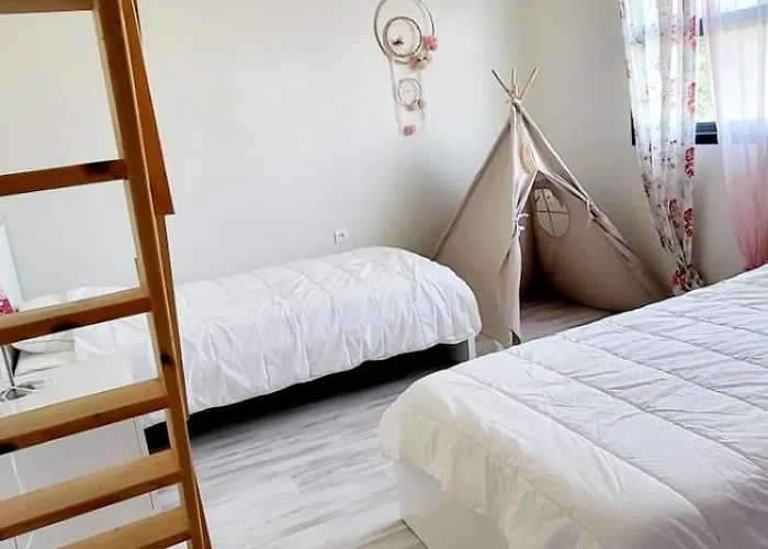 Camarguaise Entre Et Centre Avec Bassin Exterieur Casa de Férias Le Grau-du-Roi